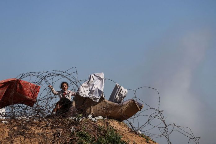 Egito está irritado com guerra que leva mais de um milhão de palestinos à fronteira
