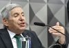Heleno afirmou em reunião que conversou com Abin para infiltrar agentes em campanhas, diz PF