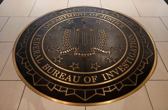 FBI investiga falha de segurança em atentado contra Trump