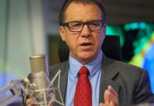 Jornada 6x1 é cruel, diz ministro do Trabalho, Luiz Marinho